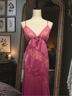 Vintage Jill Andrea of New York pink lace nightgown XXXL
